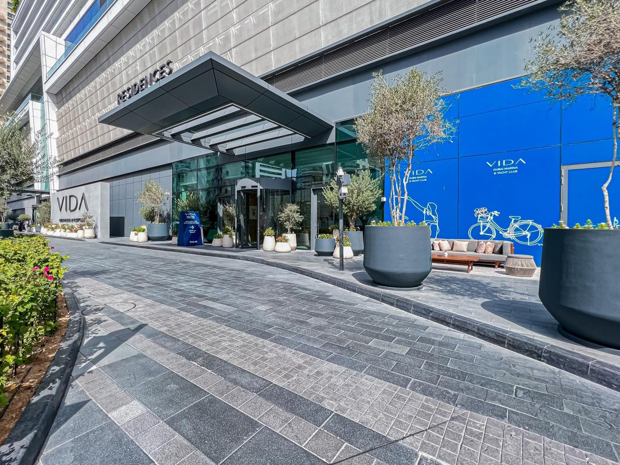 Modern 2Br High Floor Haven In Vida Dubai Marina Appartement Buitenkant foto