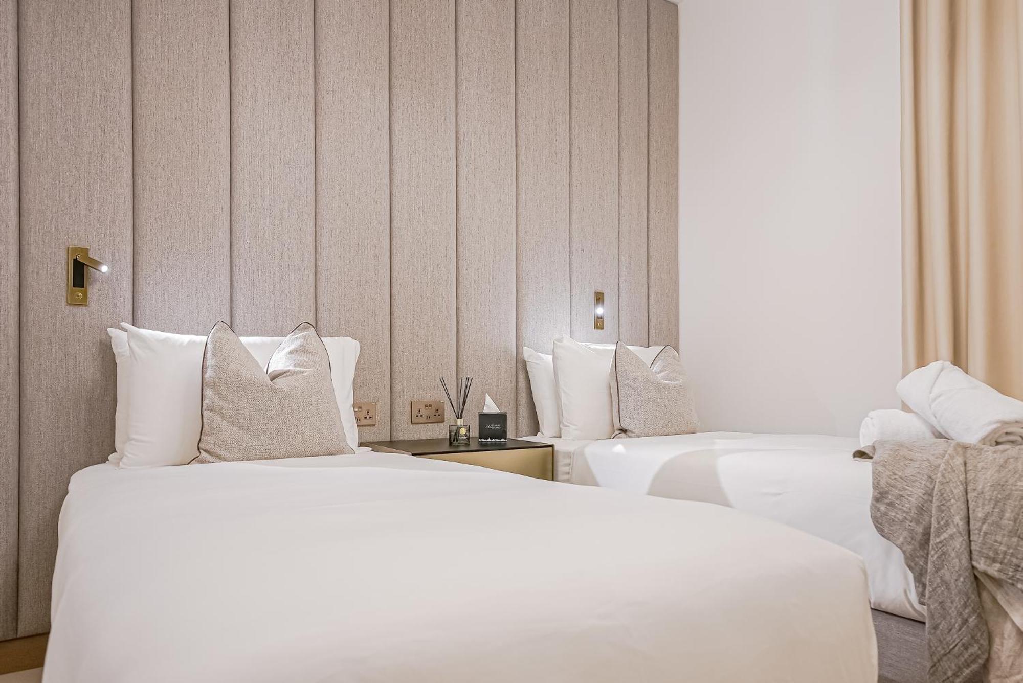 Modern 2Br High Floor Haven In Vida Dubai Marina Appartement Buitenkant foto