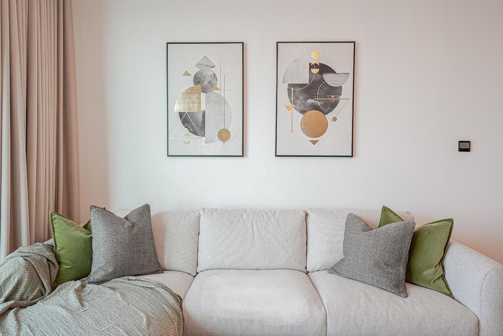 Modern 2Br High Floor Haven In Vida Dubai Marina Appartement Buitenkant foto